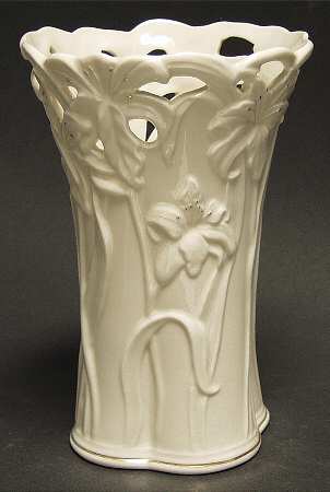 Mothers Day Vase Lovely Daylilies - No Box