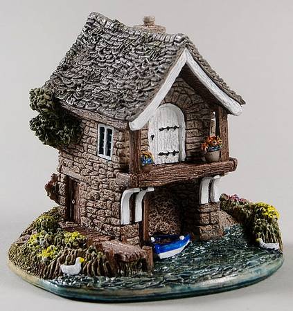 English Cottages Ullswater Boat House - Boxed