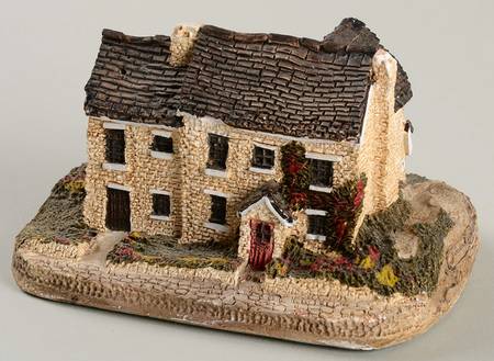 English Cottages Dale Farm-17 Windows,Light Color - With Box Bx355