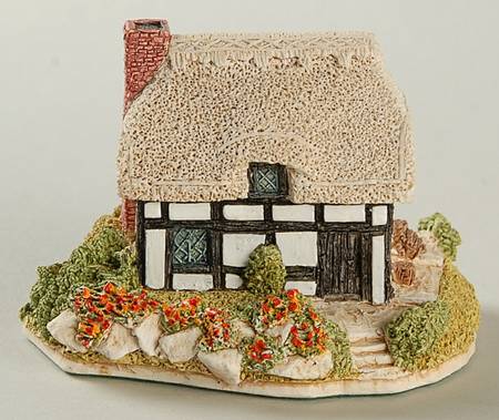 English Cottages River View Ver 1 - Boxed