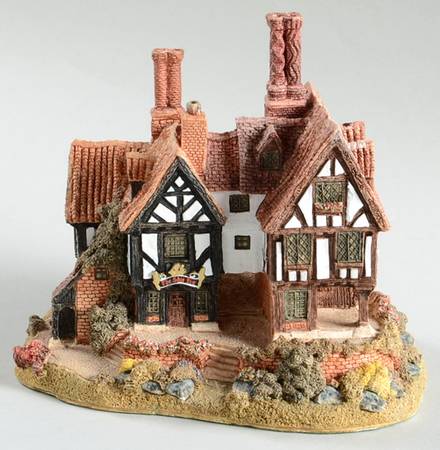 English Cottages Ship Inn - With Box Bx332