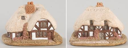 English Cottages April Cottage - Boxed