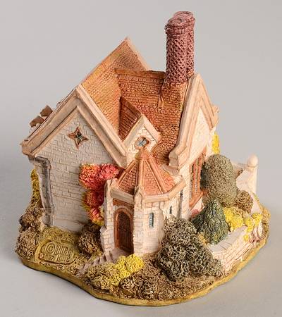 English Cottages Clockmaker Cottage - No Box