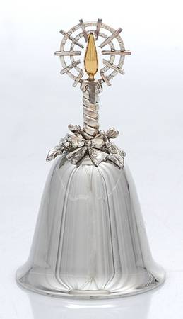 Lunt Christmas Bell Christmas Candle - Boxed