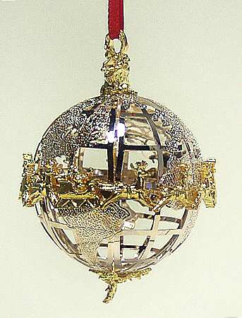 Silver & Gold Sphere Ornaments Peace On Earth - Boxed
