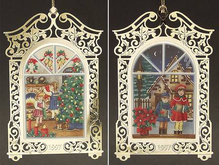 Christmas Windows 1997-Caroling & Hanging Stockings - Boxed