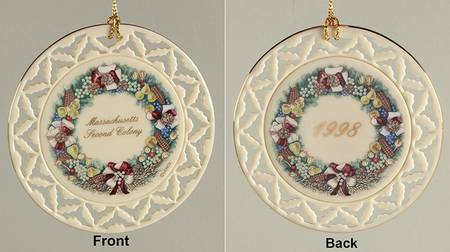 Colonial Wreaths Massachusetts - Boxed