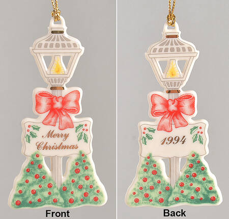 Holiday Homecoming Lamp Post - Boxed