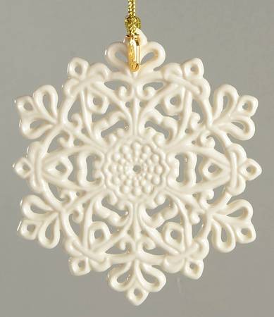 Snow Fantasies Snowflake 2017-Snowflake - Boxed by Lenox