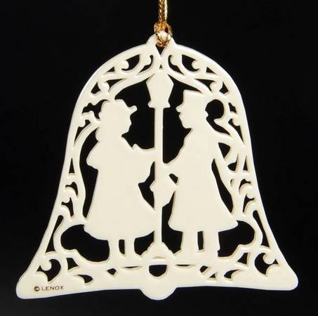 Victorian Silhouette Carolers - Boxed