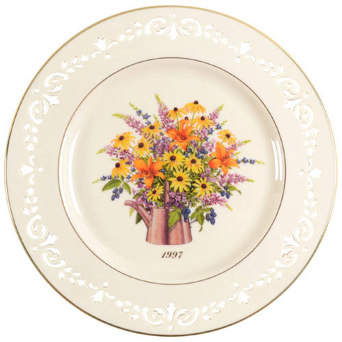 Colonial Bouquet Maryland - Boxed