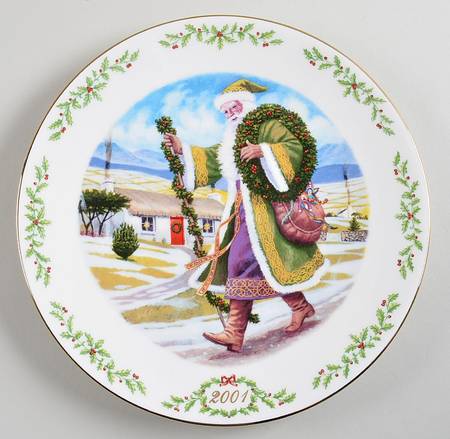 International Victorian Santas Irish Santa - Boxed