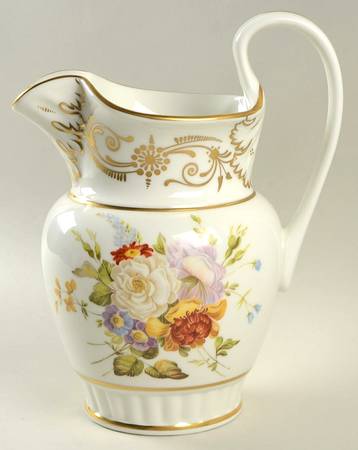 Smithsonian Collection Tucker Pitcher - With Box