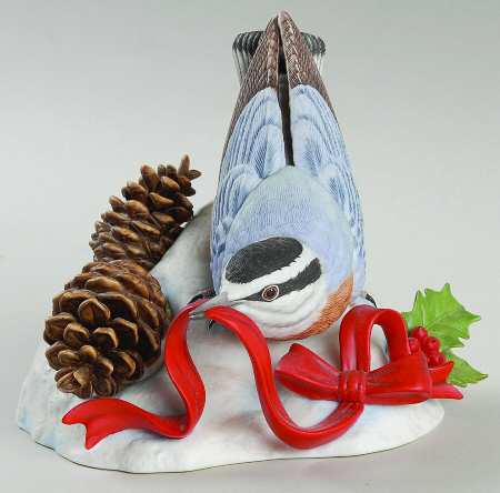 Christmas Birds Nuthatch-Ribbon, Holly & Pinecone - Boxed