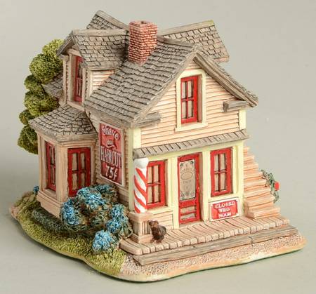 American Landmark Cottages Shave And A Haircut - Boxed