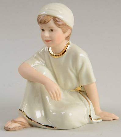 Classic Nativity Collection Boy Sitting - No Box