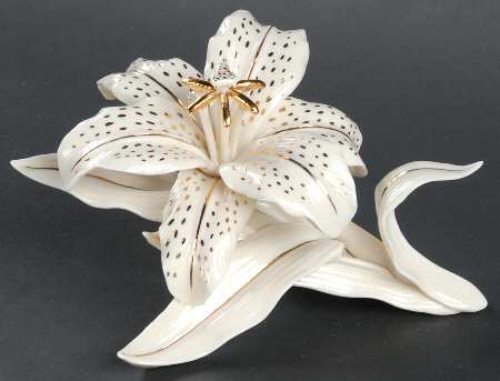 Classic Garden Flowers Lily - Boxed