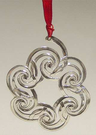 Annual Wreath 2001 - With Box
