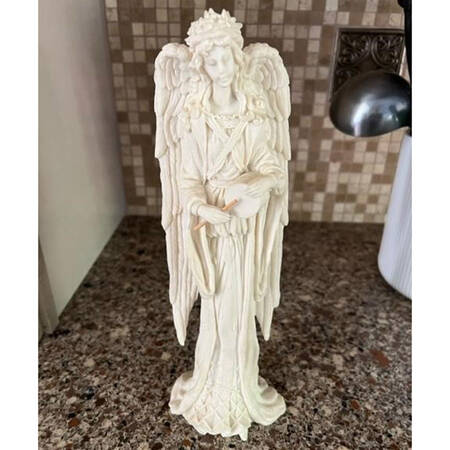 Angels of Life Angel Of Love (Unpainted) - Boxed