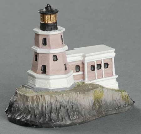Lighthouse Thimble Collection Split Rock - No Box