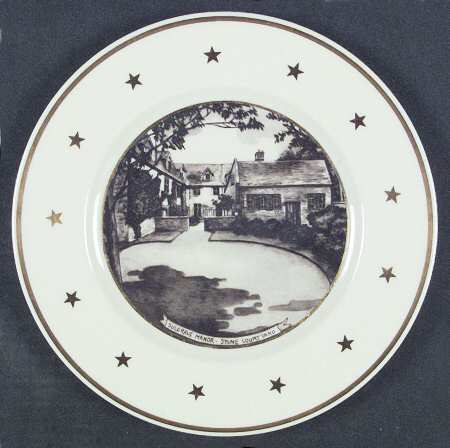 Colonial Dames of America Sulgrave Manor - Stone Court Yard - No Box