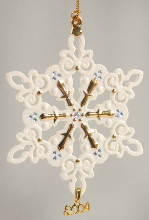 China Snowflake Ornament 2004 Snowflake - Boxed