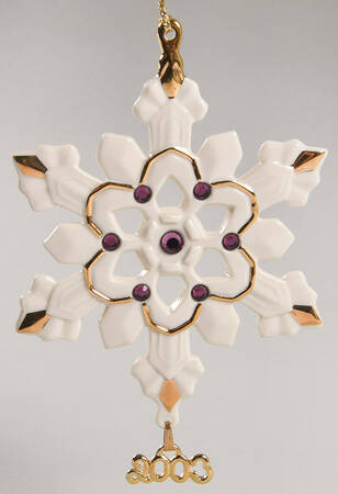 China Snowflake Ornament 2003 Snowflake - Boxed