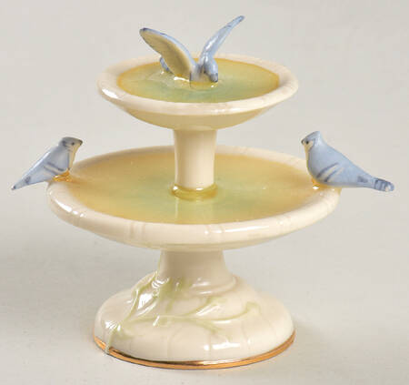 Secret Garden-Miniature Figures Birdbath - Boxed