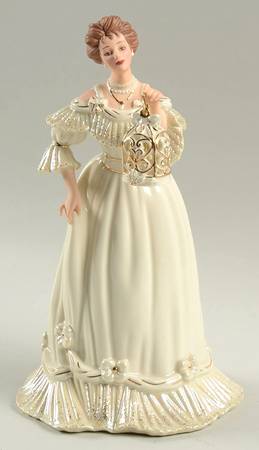 Classic Ivory Christmas Figurines A Gift Of Song - No Box