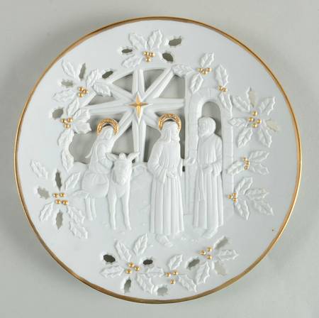 Pierced Nativity Plates No Room At The Inn - Boxed