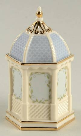 Secret Garden-Miniature Boxes Gazebo Box - With Box