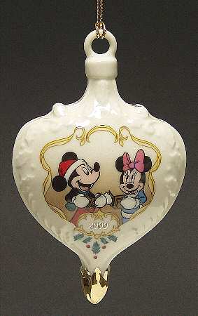 Disney Annual Ball Ornaments Mickey, Minnie Caroling - Boxed