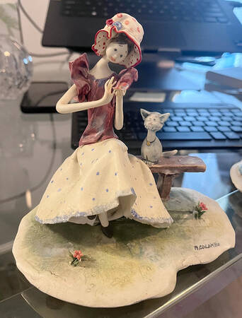 Artisans of Italy Girl With Cat - No Box
