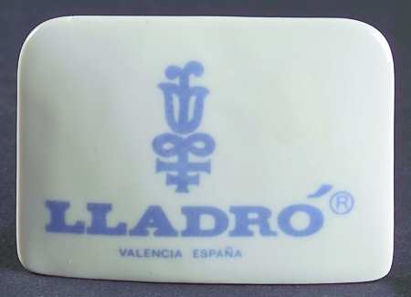 Advertisng Signs White Rectangular With Light Blue Letter - Advertising Signs