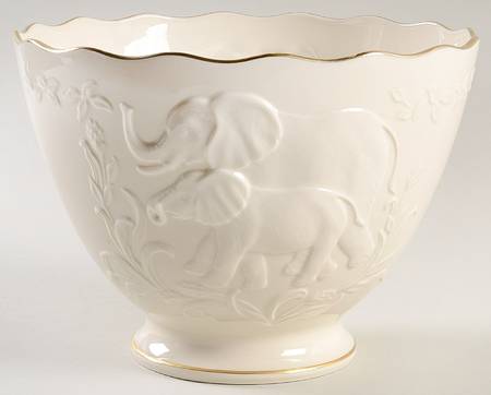Nature's Majesty Nature's Majesty Bowl - With Box