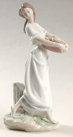 Lladro Collector Society Figurines Gardens Of Athens-2004 - Boxed