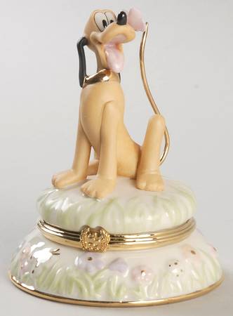 Disney Classic Characters Treasure Box A Friend For Pluto - Boxed