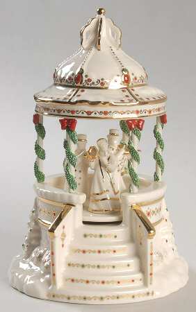 Mistletoe Park Village Gazebo Bandstand-Musical - Boxed