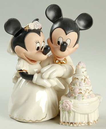 Disney Sweethearts Minnie's Dream Wedding Cake - Boxed