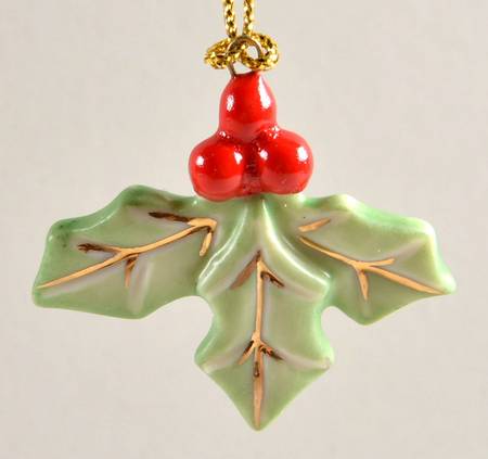 Tweety Christmas Tree Holly & Berries - No Box