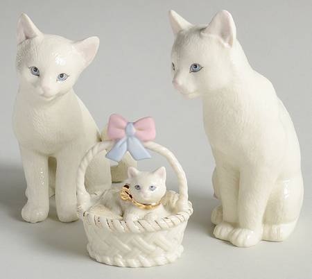 Classic Cat Collection A Purrrfect Family - Boxed