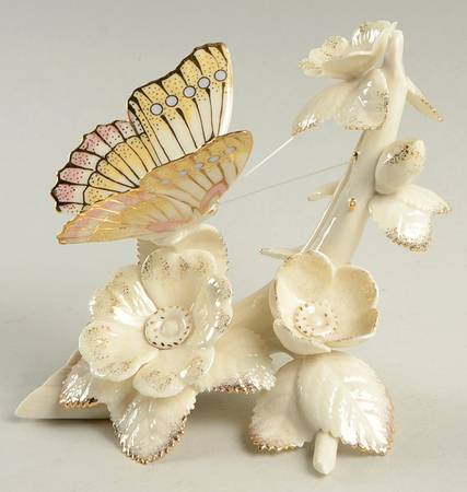 Ivory Garden Collection Splendor Of Spring - No Box