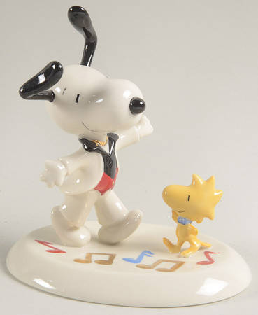 Peanuts Figurines Snoopy Born To Boogie - Boxed