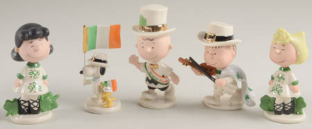 Peanuts Figurines St. Patrick's Day Parade -5 Pc - Boxed