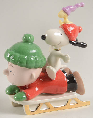 Peanuts Figurines Snoopy's Sledding Adventure - Boxed