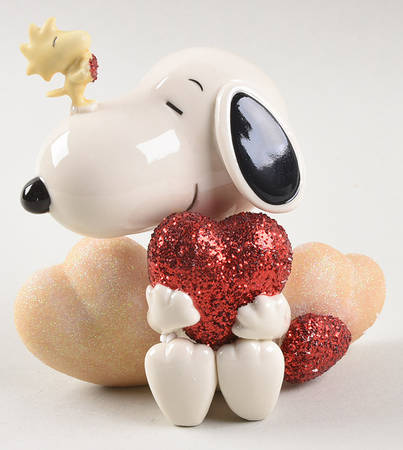 Snoopy Valentine's Day Figurine
