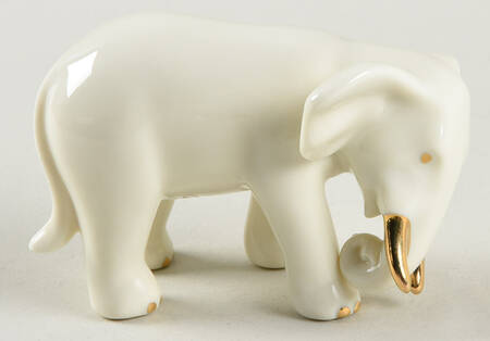 Classic Ivory Miniatures Elephant Standing - Head Down - Boxed