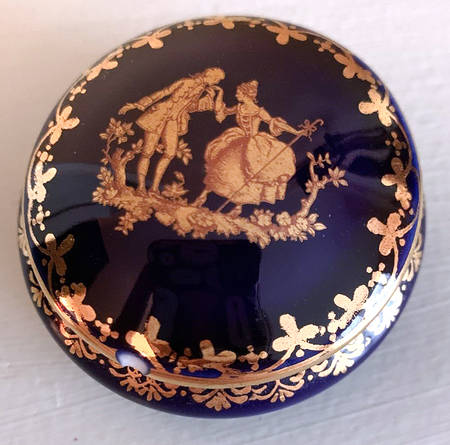 Limoges Miniature Figurines & Giftware Cobalt Box - Courting  - No Box