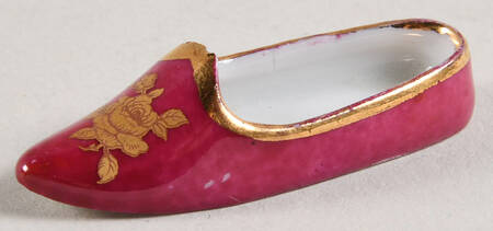 Limoges Miniature Figurines & Giftware Shoe Flat Red - No Box