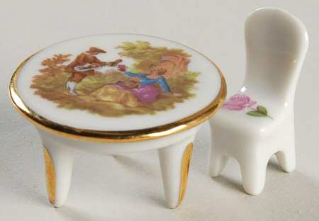 Limoges Miniature Figurines & Giftware Round Table With Chair - No Box